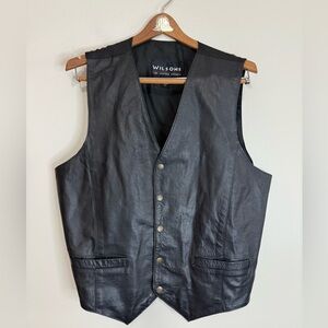 Wilson’s Black Leather women’s button up vest  Vest for women size large